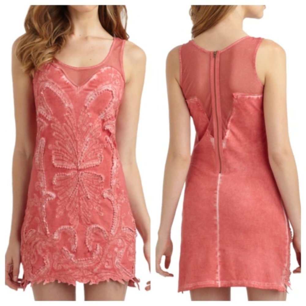 Free People Ice Ice Baby CUTE Mini Dress!  Small